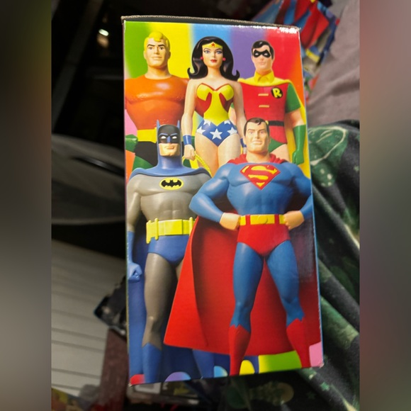 SUPER FRIENDS WONDER WOMAN MAQUETTE - Picture 3 of 5